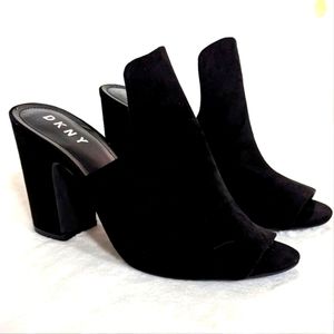 DKNY Black Chunky Heel Peep Toe Rear Logo Mules